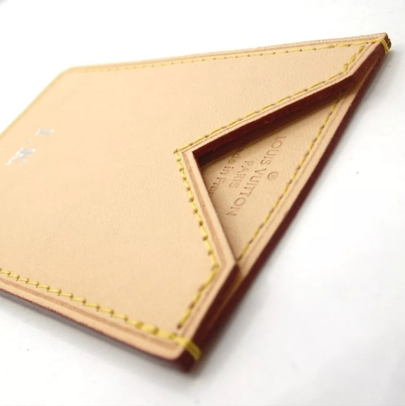 Auth New Louis Vuitton Unisex  Vachetta Voyages Card Holder - Picture 9 of 9